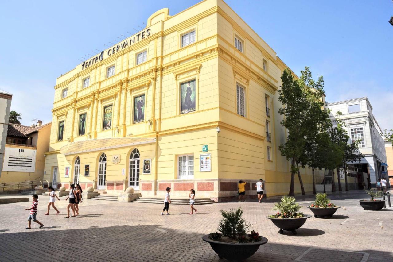 Homely Malaga San Juan De Letran Plaza De La Merced Екстериор снимка