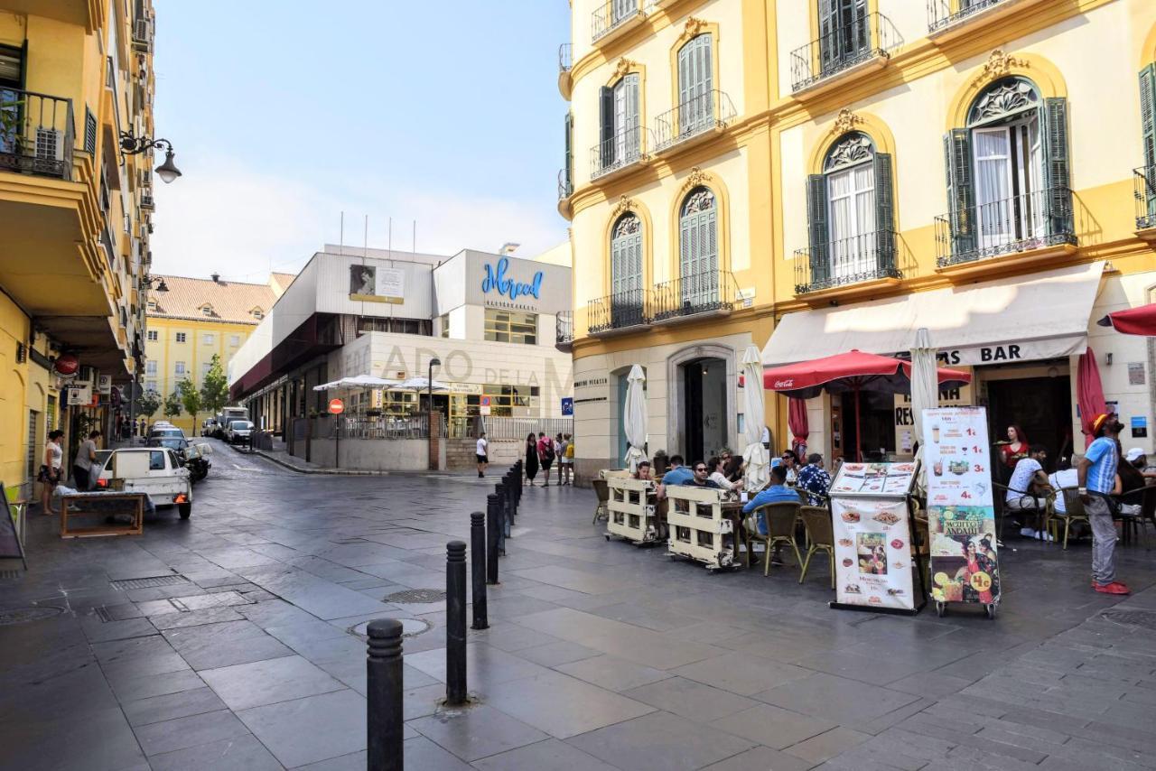 Homely Malaga San Juan De Letran Plaza De La Merced Екстериор снимка
